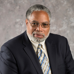 Lonnie G. Bunch III photo